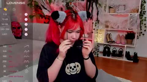 Klee online show from 24, 10, 2025