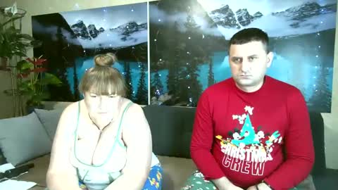 Snapshot of kleosnow chatting on 4, 2, 2025 Kleosnow online show from 4, 2, 2025