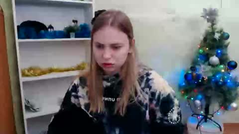 Snapshot of klerkarina chatting on 9, 12, 2024 klerkarina online show from 9, 12, 2024