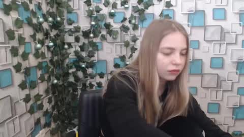 Snapshot of klerkarina chatting on 20, 1, 2025 klerkarina online show from 20, 1, 2025