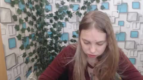 Snapshot of klerkarina chatting on 7, 3, 2025 klerkarina online show from 7, 3, 2025