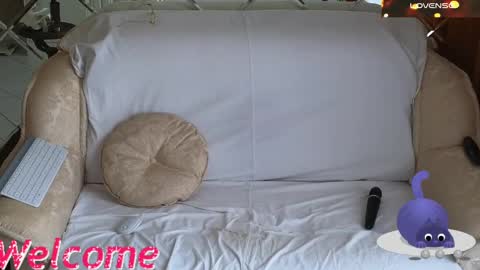Snapshot of klitores chatting on 3, 2, 2025 ALYONA online show from 3, 2, 2025