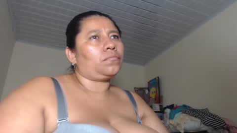 Snapshot of kloe_boobs chatting on 2, 3, 2025 Kloe online show from 2, 3, 2025
