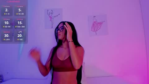 klohe Williams online show from 18, 12, 2025