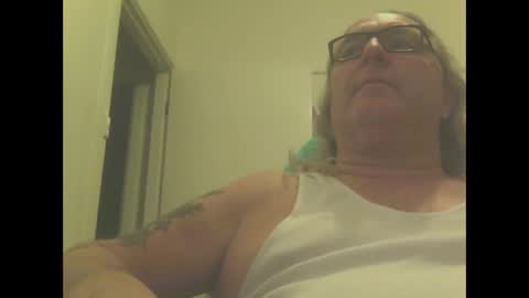 Snapshot of knobout chatting on 17, 1, 2025 knobout online show from 17, 1, 2025
