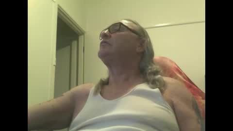 knobout online show from 14, 10, 2025