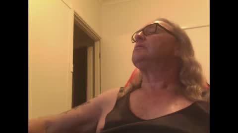 knobout online show from 22, 10, 2025