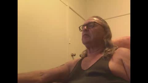 Snapshot of knobout chatting on 22, 3, 2026 knobout online show from 22, 3, 2026