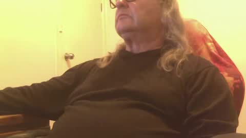 Snapshot of knobout chatting on 1, 7, 2026 knobout online show from 1, 7, 2026