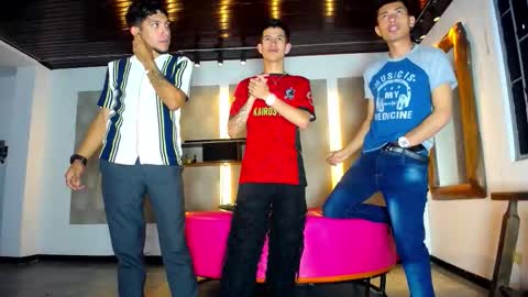 Snapshot of kobayaske chatting on 9, 1, 2026 kobayaske online show from 9, 1, 2026