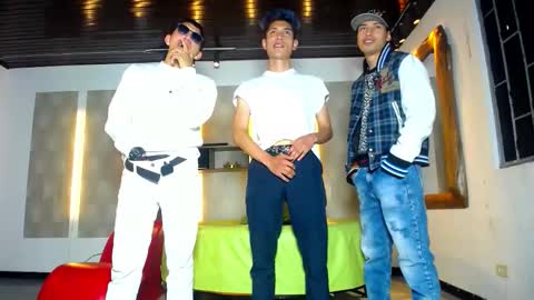 Snapshot of kobayaske chatting on 17, 1, 2026 kobayaske online show from 17, 1, 2026