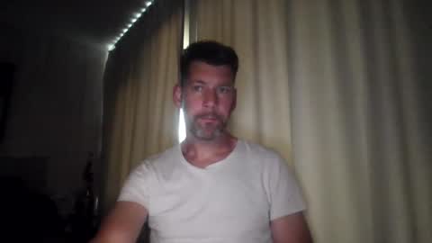kobelalakers2423 online show from 2, 7, 2026