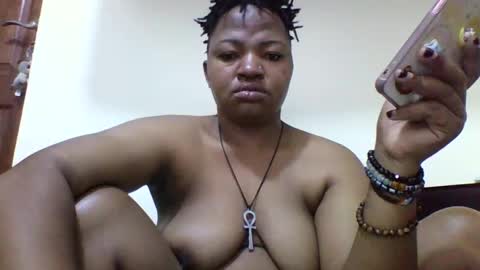 koffi639202 online show from 22, 4, 2026