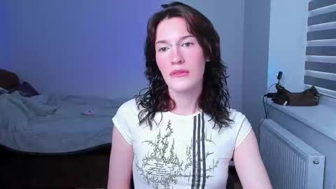 Snapshot of kolette_gray chatting on 15, 10, 2025 Kolette online show from 15, 10, 2025