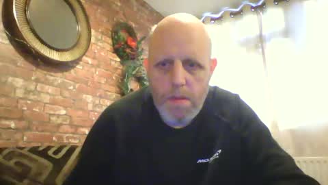 Snapshot of kona_blast chatting on 19, 12, 2024 Neil online show from 19, 12, 2024
