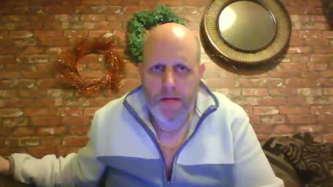 Snapshot of kona_blast chatting on 23, 12, 2024 Neil online show from 23, 12, 2024