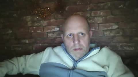 Snapshot of kona_blast chatting on 24, 12, 2024 Neil online show from 24, 12, 2024