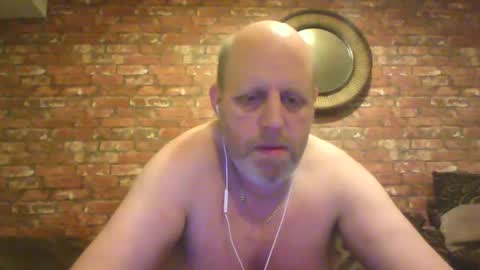 Snapshot of kona_blast chatting on 28, 1, 2025 Neil online show from 28, 1, 2025