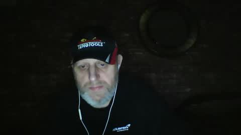 Snapshot of kona_blast chatting on 2, 2, 2025 Neil online show from 2, 2, 2025