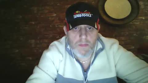 Snapshot of kona_blast chatting on 16, 2, 2025 Neil online show from 16, 2, 2025