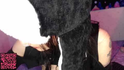 konekokawai online show from 19, 2, 2025