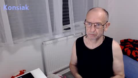 Snapshot of konsiak chatting on 5, 1, 2026 Komsiak online show from 5, 1, 2026