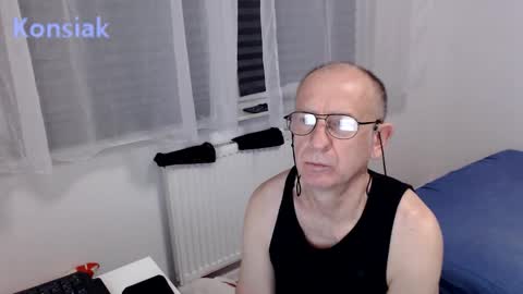 Snapshot of konsiak chatting on 6, 1, 2026 Komsiak online show from 6, 1, 2026