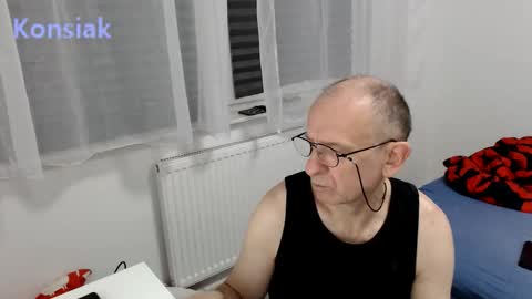 Snapshot of konsiak chatting on 8, 1, 2026 Komsiak online show from 8, 1, 2026