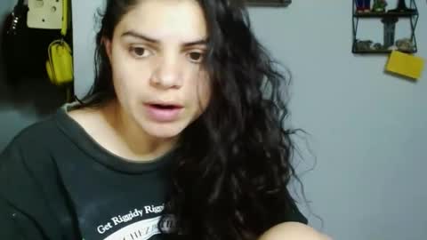 Snapshot of koranikky08 chatting on 26, 1, 2025 Karoll online show from 26, 1, 2025