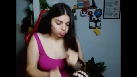 Snapshot of koranikky08 chatting on 6, 3, 2025 Karoll online show from 6, 3, 2025