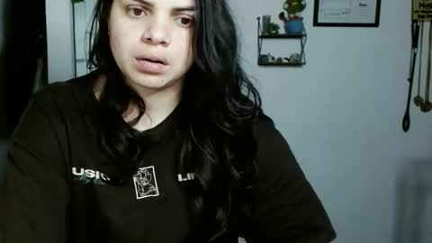 Snapshot of koranikky08 chatting on 16, 9, 2025 Karoll online show from 16, 9, 2025