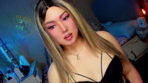 MISS ALICIA online show from 18, 12, 2024