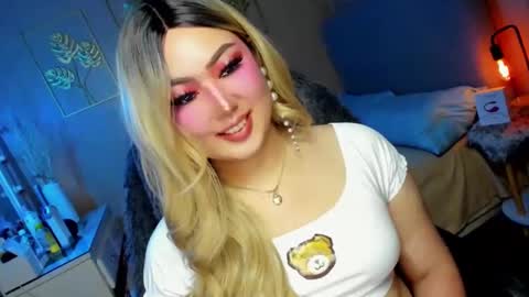 MISS ALICIA online show from 20, 12, 2024