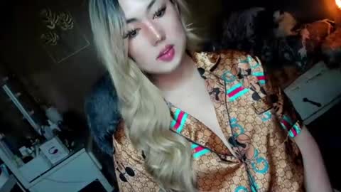 MISS ALICIA online show from 30, 12, 2024