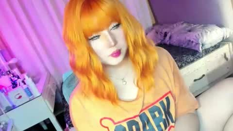 MISS ALICIA online show from 23, 12, 2025