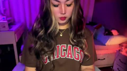 MISS ALICIA online show from 3, 2, 2026