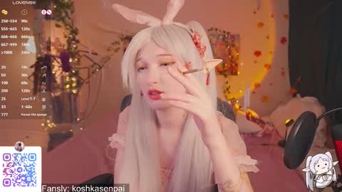 Snapshot of koshkasenpai chatting on 30, 10, 2025 koshkasenpai online show from 30, 10, 2025