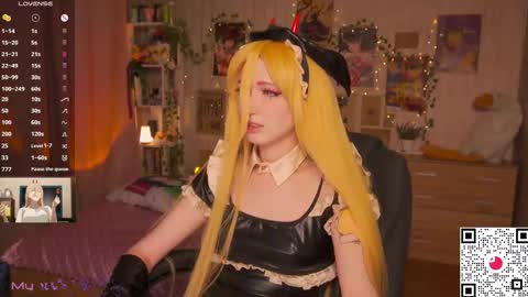 Snapshot of koshkasenpai chatting on 4, 12, 2025 koshkasenpai online show from 4, 12, 2025