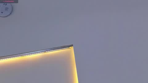 Snapshot of kosmic_21 chatting on 7, 1, 2026 K O S M I C online show from 7, 1, 2026