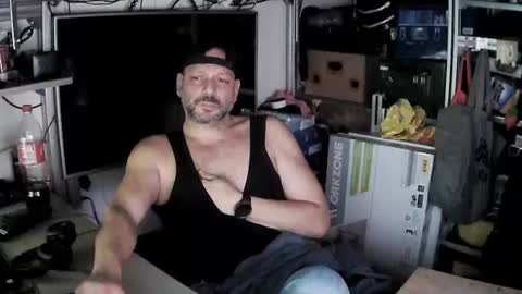 Kosta online show from 3, 3, 2025