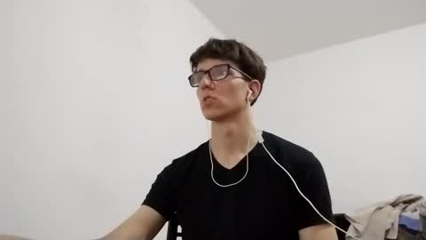 Facu online show from 3, 1, 2025