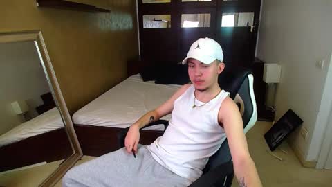 KrewVaughn online show from 21, 3, 2026