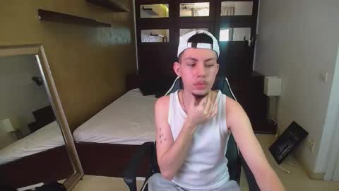 KrewVaughn online show from 21, 3, 2026