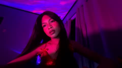 krimpie_xx online show from 2, 3, 2026