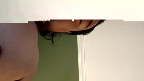 Snapshot of kriscalles260328 chatting on 21, 11, 2025 kriscalles260328 online show from 21, 11, 2025