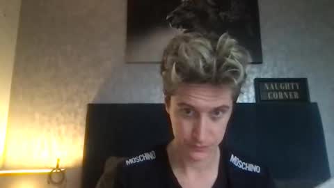 krisl77 online show from 1, 4, 2026