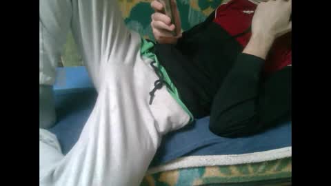 Snapshot of krissifitboy_xxx chatting on 21, 12, 2024 krissifitboy_xxx online show from 21, 12, 2024