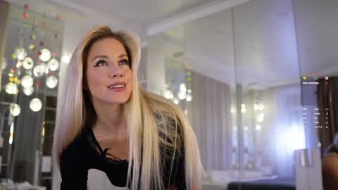 Kristina online show from 11, 11, 2025