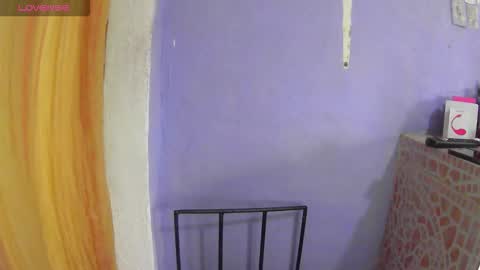 krissone online show from 6, 10, 2025