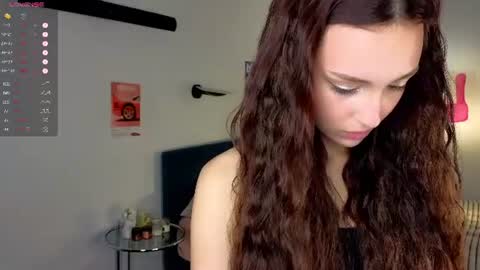 Snapshot of krisss__kisss chatting on 18, 6, 2026 Kriss online show from 18, 6, 2026